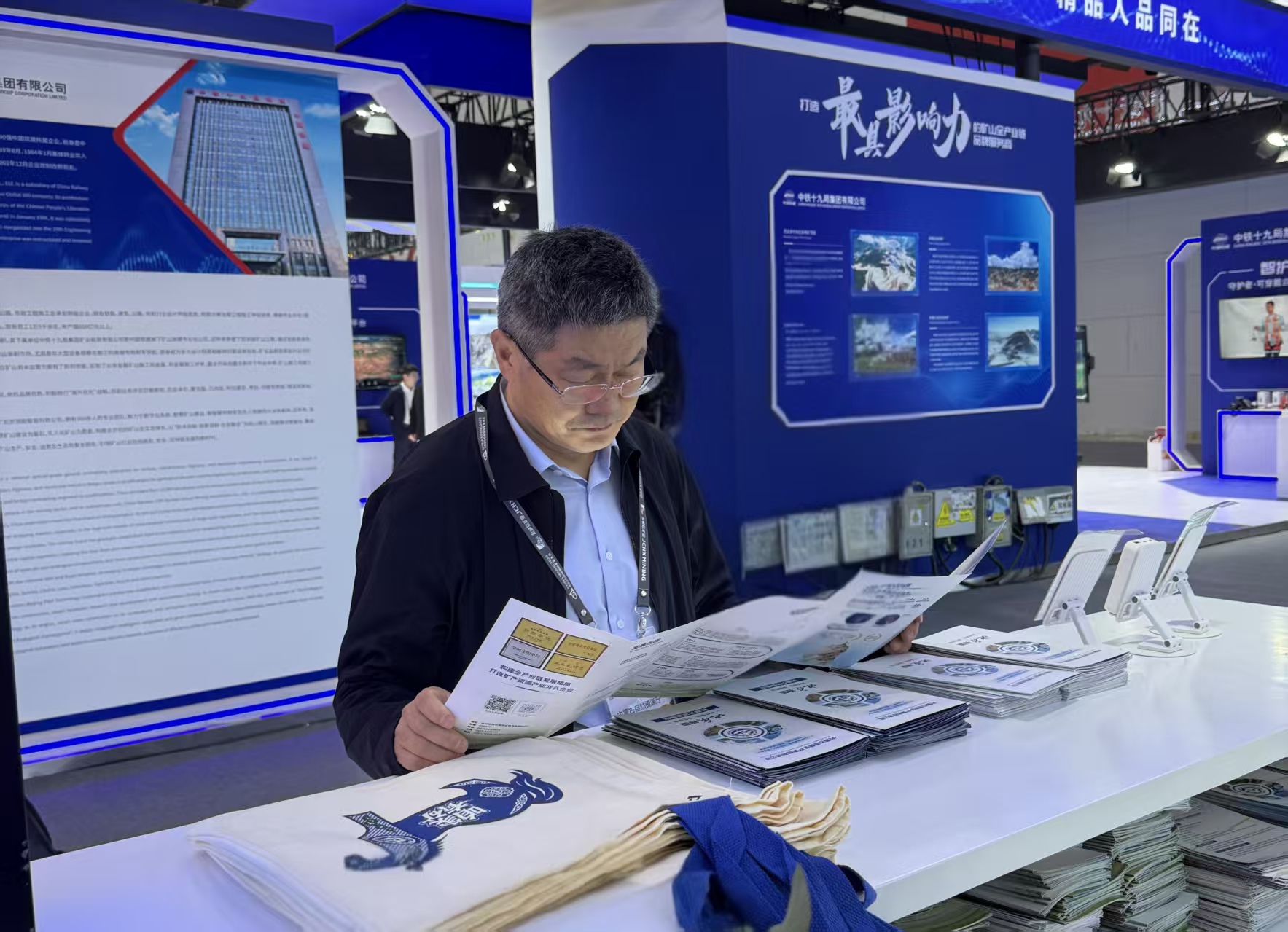 1761622710139088664.jpg auto